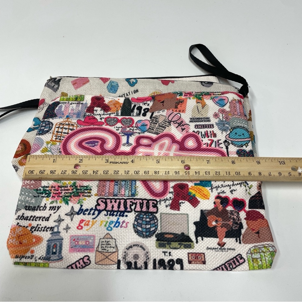 NWOT Taylor Swift Swiftie Canvas Makeup Jewelry Bag Set 3-piece Era Tour Gift - Picture 5 of 8